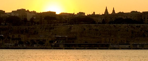Beautiful Maltese Sunset - VIZBOX Enclosures